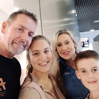 Linda and her family