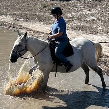 Barbara riding Pangari
